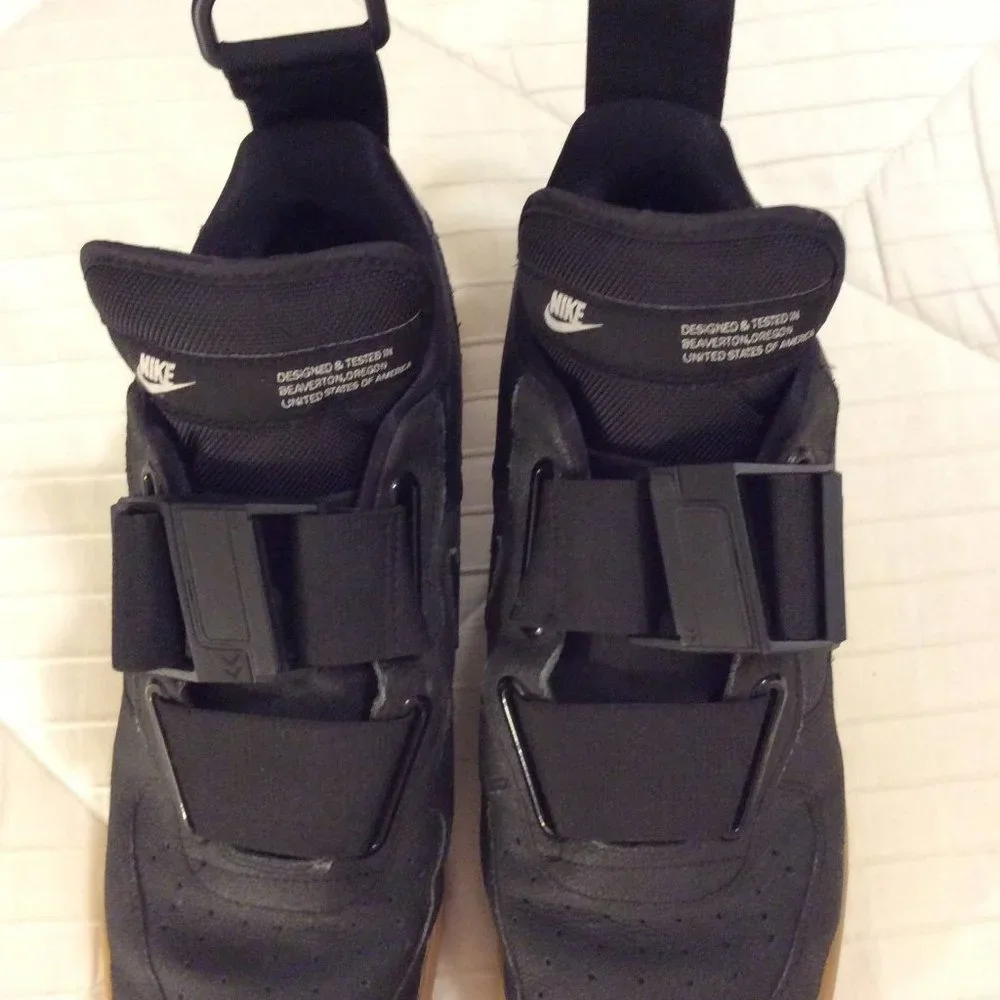 Nike AIR FORCE 1 UTILITY - Picture 12 of 14